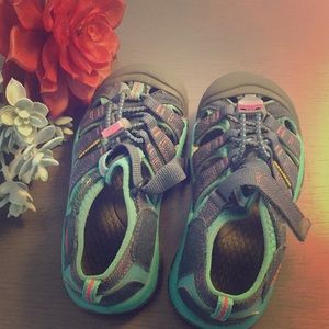 Kids Keen Shoes